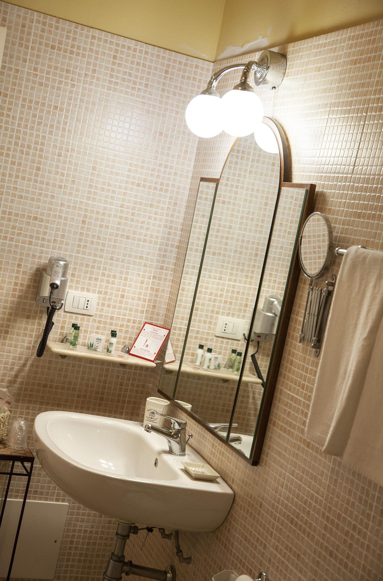 Palazzo Guiderocchi 4* Ascoli Piceno