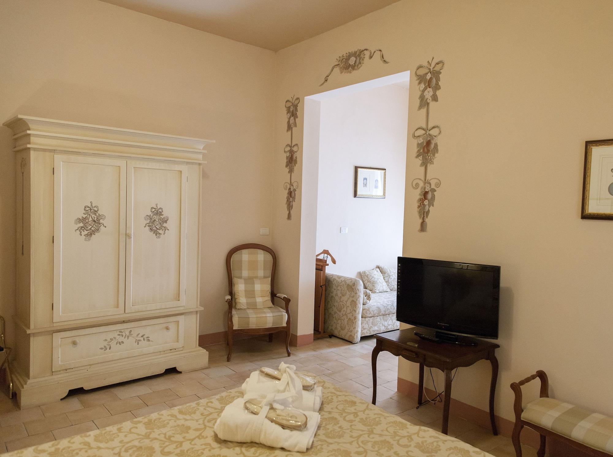 Palazzo Guiderocchi Ascoli Piceno