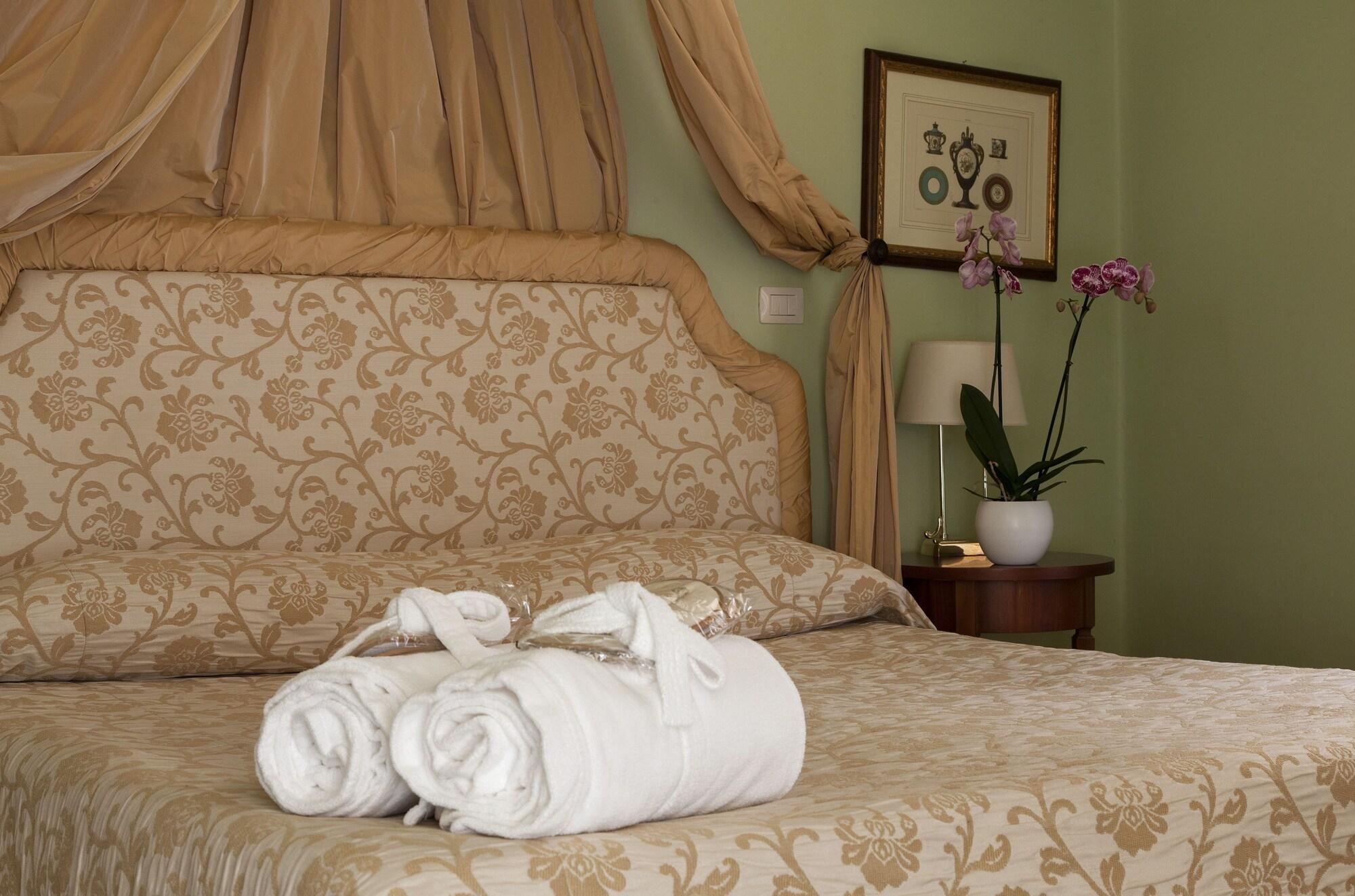 Palazzo Guiderocchi Hotel Ascoli Piceno