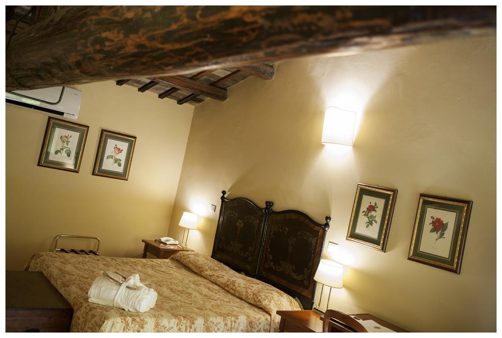 Palazzo Guiderocchi Ascoli Piceno