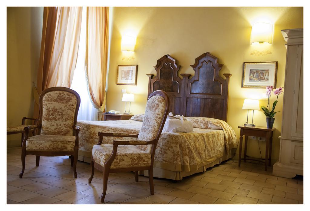Palazzo Guiderocchi Ascoli Piceno